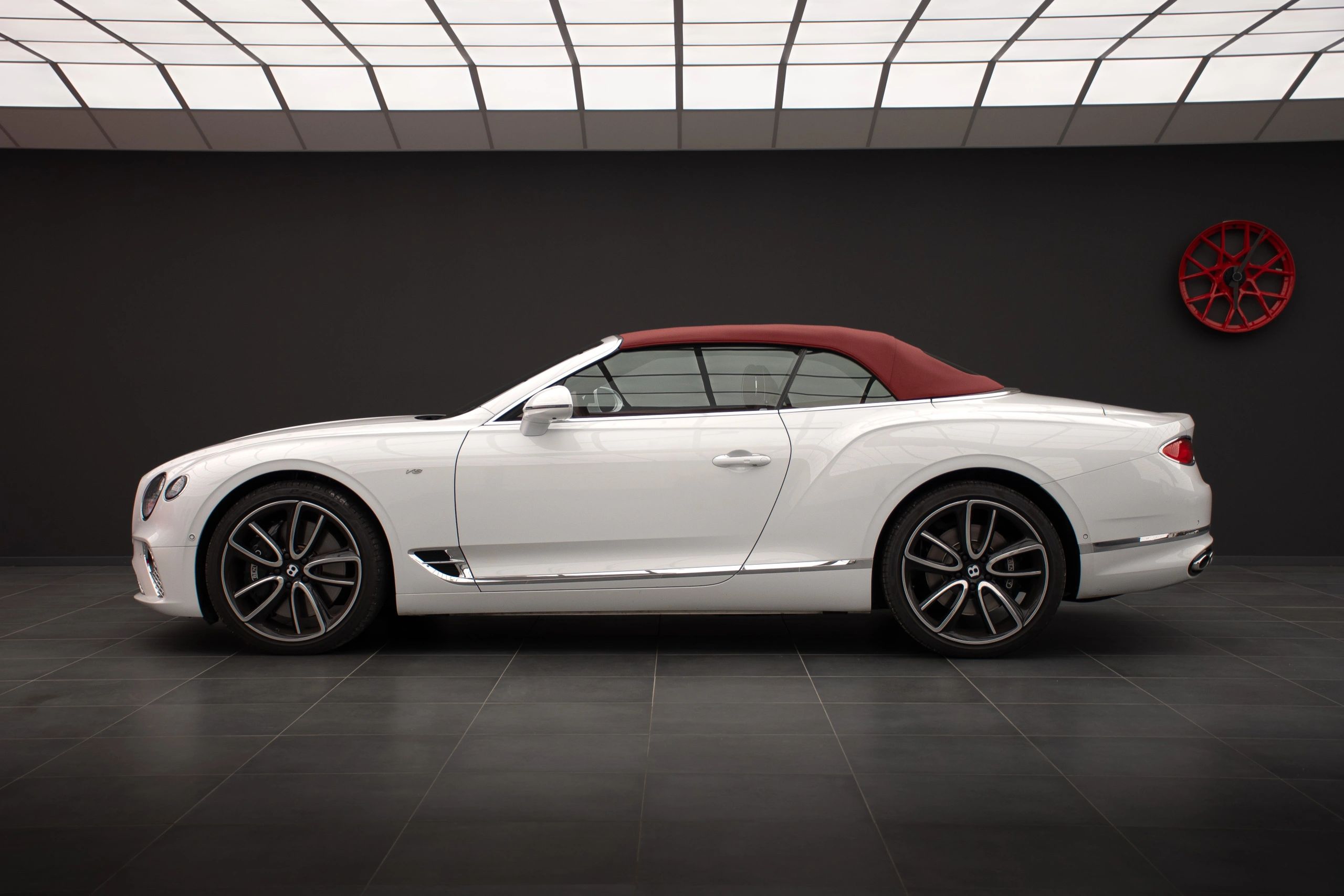 Bentley Continental GTC 2023